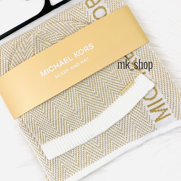 Michael Kors Accessories - Michael Kors Scarf & Hat Set